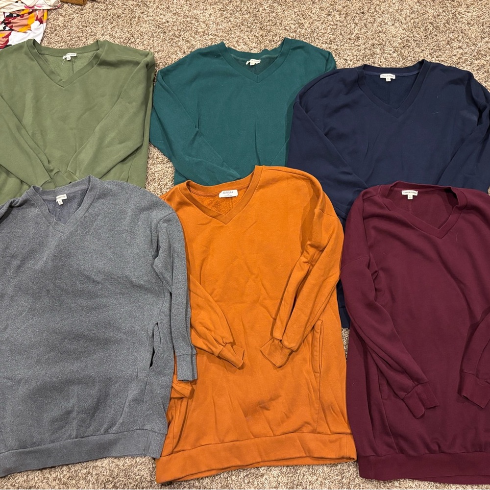 Zenana Outfitters V-neck Sweatshirts Bundle